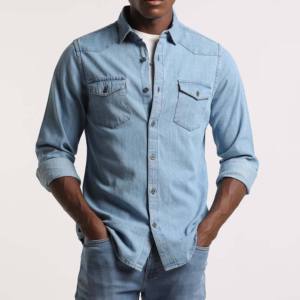 Chemise en jean tendance pour homme à manches longues – Vente en gros par le fabricant – Tissu de qualité supérieure, idéal pour les marques et les commandes en gros - Product Image 4