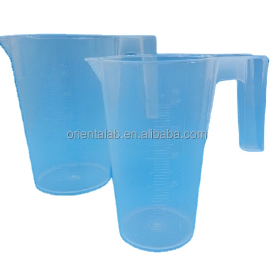 Градуированный кувшин с ручкой и растеком, пластиковый полипропилен