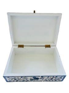 Boîte à bijoux en incrustation de résine d'os exquise Organisateur décoratif indien artisanal Intérieur doux pour bijoux précieux et objets de collection - Product Image 4