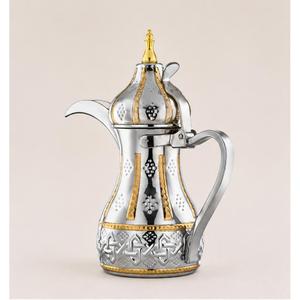 Elegante cafetera árabe Dallah con relieve dorado, tetera árabe plateada para regalos de Ramadán, bodas y artículos de bebida para hoteles. - Product Image 3