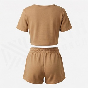 Conjunto de 2 Piezas para Mujer, Top Corto de Punto de Color Sólido y Pantalones Cortos por Encima de la Rodilla, Ropa Casual de Primavera/Verano - Product Image 2