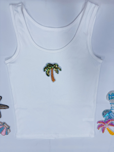 เสื้อกล้ามปักลายดอกไม้แบบดั้งเดิมประดับด้วยลูกปัด งานฝีมือประณีตสวยงามสำหรับผู้หญิง - Product Image 3