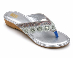 Tongs plates pour femmes en strass argentés et perles, antidérapantes, été et hiver - Product Image 4