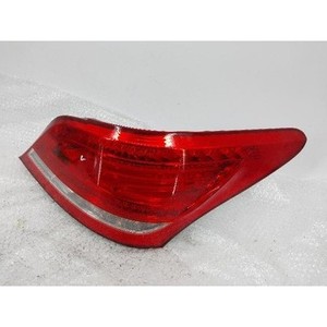 Luz Trasera Derecha Usada Equus 924023N010 - Product Image 3