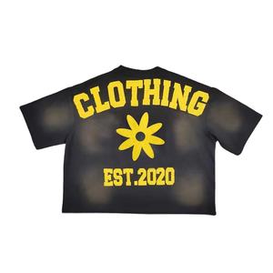 T-shirt Homme Tendance 2025 Personnalisé 100% Coton Épais Style Vintage Broderies Effet Vieilli Patchs Délavé à l'Acide Anti-UV Séchage Rapide - Product Image 1