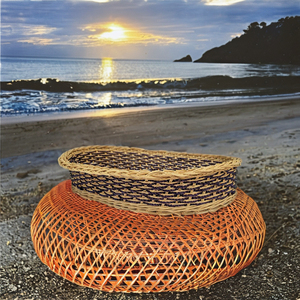 Bandeja Ovalada Hecha a Mano de Seagrass y Ratán - Almacenamiento Ecológico Multiusos para el Hogar - Product Image 1