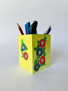 High Quality Customized Carton Paper Box with Embossed & <b>Matt</b> Laminated UV Coating Printed Pencil & Pen Holder Handcrafted Lid - Product Image 2