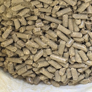 Granulés d'alfalfa naturels pour l'alimentation du bétail, offrant une nutrition pratique avec un transport, un stockage et une alimentation faciles - Product Image 6