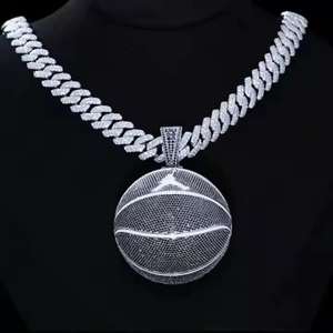 Colgantes y Dijes de Joyería Fina Estilo Cubano con Moissanita de Corte Brillante Engastada en Bisel, Chapado en Plata, Estilo Hip Hop Iced, Unisex - Product Image 3