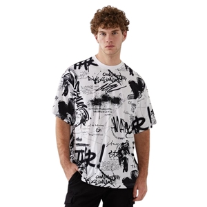Camiseta de Hombre con Estampado de Grafiti, Oversize, Estampado Completo, Negra y Blanca, Estilo Urbano, Algodón, Venta al por Mayor - Product Image 2