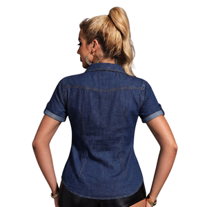 Chemisier en jean bleu foncé uni pour femme, col rabattu, manches retroussables, manches longues, boutonné, coupe décontractée, en coton uni - Product Image 2