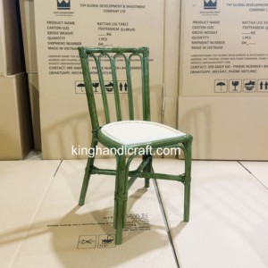 Chaises pour enfants en rotin naturel faites à la main pour la location de mariages, les fêtes d'anniversaire, les événements, les baby showers et les décorations commerciales - Product Image 2