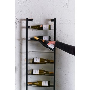 Estante de Vino de Hierro Moderno con Rayas, Soporte de Botellas Montado en la Pared, Diseño Rectangular, Resistente al Óxido, para Almacenamiento en el Hogar o Bar - Product Image 4