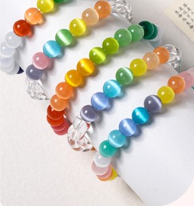 Bracelet pour femme en pierre œil-de-chat avec perles lisses et brillantes, couleurs pastel vibrantes, léger, confortable et élégant, idéal pour un anniversaire - Product Image 2