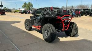 Ne vous laissez pas dépasser par la nouvelle Can-Am X RS TURBO RR 72 UTV 2025 POUR ADULTES - Product Image 5