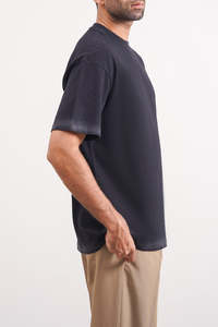 Camiseta de Cuello Redondo para Hombre, Color Sólido, Lavado Ácido, Corte Ajustado, Talla Adulto, Precio Bajo, Diseño Moderno - Product Image 2