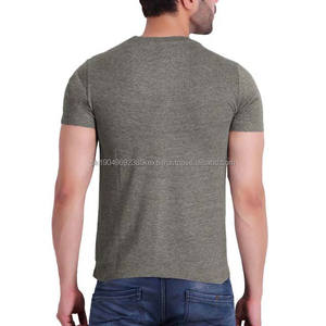 Camisetas de Moda para Hombre, Talla Grande, Color Sólido, Secado Rápido, Algodón y Poliéster, Estilo Urbano, Corte Ajustado - Product Image 4