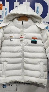 Veste d'hiver rembourrée à capuche pour homme, fournisseur indien, pour le camping et la mode quotidienne, disponible à un prix raisonnable. - Product Image 3