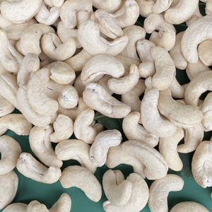 Oferta Especial 2023: Nueces de Anacardo Crudas WW180, WW240, WW320, LP. Precio de Nueces de Anacardo en Vietnam. Nueces de Anacardo Listas para Enviar - Product Image 1