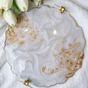 Plateau en résine élégant de haute qualité, fait main, motifs floraux, design personnalisable, logo sur mesure, modèle artisanal, décoration intérieure, bijoux, cosmétiques - Product Image 1