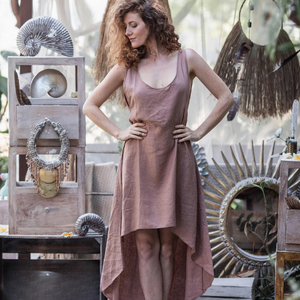 ชุดเดรสผ้าลินินสีชมพูฝุ่น ชุดเดรสแม็กซี่ออร์แกนิกสำหรับผู้หญิง ชุดเดรสทรงไม่สมมาตรแบบเปิดหลังสีชมพูอ่อน ชุดเดรสสำหรับแขกในงานแต่งงาน - Product Image 3