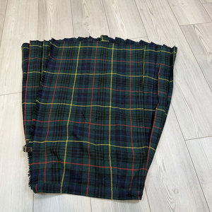 Falda Kilt Escocesa Verde de Lana para Mujer, Talla 30, Diseño Moderno Tartan con Hebillas de Cuero 2026 - Product Image 5