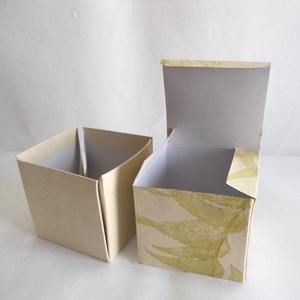 Caja Plegable de Papel de Cáñamo 100% Reciclado, Libre de Ácido, con Impresión de Hojas Naturales en Toda la Superficie, Personalizable al por Mayor - Product Image 2