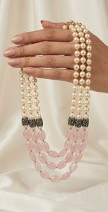 Collar de Perlas y Cuarzo Rosa de 3 Capas de Lujo, Chapado en Oro, Hecho a Mano, con Piedras Preciosas Naturales, Joyería Elegante para Mujer, para Bodas - Product Image 3