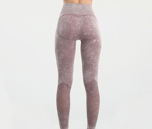 เลกกิ้งออกกำลังกายพิมพ์ลายดีไซน์ใหม่สำหรับผู้หญิง สีสันสดใส คุณภาพสูง พิมพ์ลายแบบซับลิเมชั่นตามสั่ง - Product Image 5