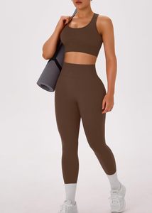 Ensemble de yoga unique pour femmes, 3 pièces, vêtements de sport tendance, ensemble de yoga personnalisé à vendre, ensemble de yoga pour femmes - Product Image 2