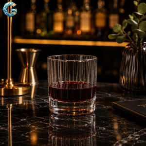 Juego de Copas de Vino Creativas e Innovadoras de Estilo Americano con Borde Dorado Martillado, 4 Piezas de 170ml-570ml, Aptas para Lavavajillas, Cristal Personalizado - Product Image 2