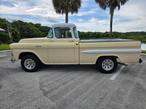 Prêt à être expédié aujourd'hui, ancien modèle d'occasion, camionnette G-M-C 100 de 1959, très demandée - Product Image 3