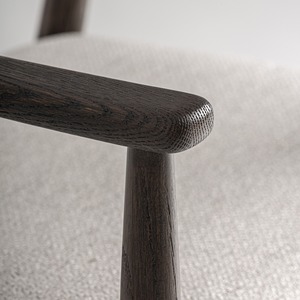 Elegante Silla de Comedor Nórdica con Asiento Tapizado en Bouclé, Estructura de Madera Maciza, Silla de Diseño Moderno para el Hogar - Product Image 5