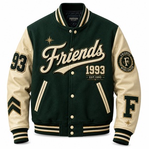 Veste universitaire pour homme, corps vert, manches en cuir crème, patch brodé, style preppy, vêtement d'automne, veste universitaire - Product Image 1