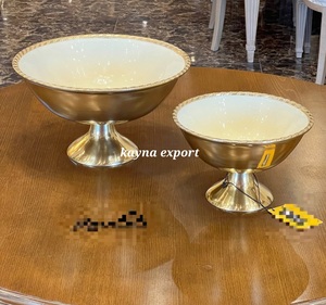 Newly Designer Collection Gold Finished <b>Metal</b> <b>Bowl</b> Table Decoration Centerpiece <b>Metal</b> <b>Bowl</b> With Gold Leaf - Product Image 6