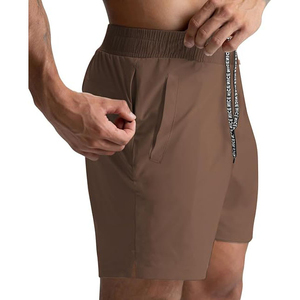 Shorts de sport pour homme taille haute, séchage rapide et respirant, écologiques, style capri - Product Image 2