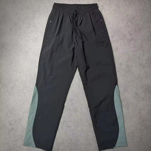 Chaqueta Deportiva Reflectante para Entrenamiento al Aire Libre, de Secado Rápido, Transpirable, Ligera e Impermeable - Product Image 2