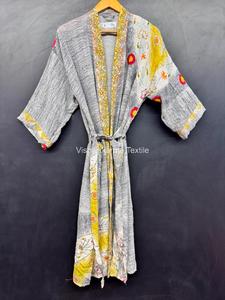Kimono de Seda Crepé Vintage Suave y Lujoso Hecho a Mano para Mujer |   Estampado floral, cuello en V, manga corta, cintura elástica en la parte delantera |   Primavera - Product Image 5