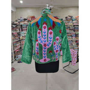 เสื้อแจ็คเก็ตกำมะหยี่ปักลายมือสำหรับผู้หญิง คอจีน แขนยาว ลายดอกไม้ฤดูใบไม้ผลิ สไตล์ไพรรีชิค ของขวัญสำหรับเธอ - Product Image 6