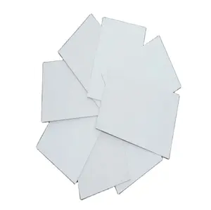 ความกว้างต่างๆกระดาษแข็งสีขาวสต็อกกระดาษการ์ดแข็ง c1s 180g 200g 230g 260g 300g กระดาษแข็งสีขาวสําหรับบรรจุภัณฑ์