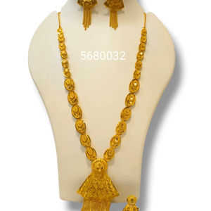 AWAIS HOUSE Ensemble Collier et Bracelet pour Femme, en Laiton Plaqué Or 6 Grammes, Style Hiphop, Sertissage Griffe Infini, Diamant, pour Mariage et Festival Africain - Product Image 1