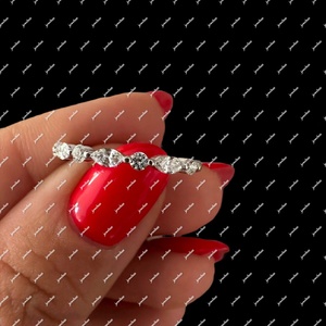Bague la plus vendue pour femmes, au look attrayant, idéale pour les mariages, les fiançailles et les soirées, disponible à prix export. - Product Image 2
