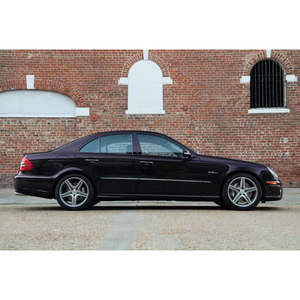 Mercedes-Benz E63 AMG Sedán 2008 - Product Image 4