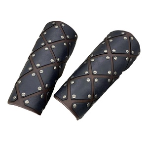 Protège-mains en cuir Vikings Cosplay Prop Medieval Wrist Guard Vintage Knight Mercenary - Product Image 4