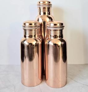 Traditional Copper <b>Water</b> <b>Bottle</b> <b>1L</b> Hammered Design Portable Travel Flask With Lid Minimalist Style - Product Image 4