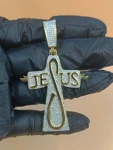 จี้พระเยซูแบบ Iced Out ประดับเพชรโมอิสซาไนต์ VVS เงินแท้ 925 จี้ศาสนาคริสต์ เครื่องประดับคริสเตียน - Product Image 5