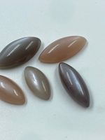 Pierre de lune naturelle rare de couleurs mélangées, cristal brut, 22,20 carats, qualité supérieure, taille marquise pour la fabrication de bijoux