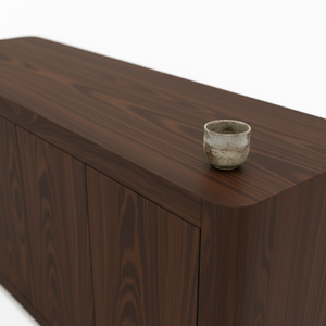 Buffet à 4 portes Soft Edge avec design moderne, finition en chêne massif, construction en MDF - Product Image 5