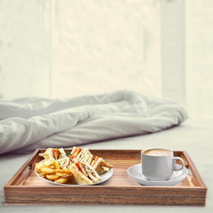 Plateau de service en bois d'acacia écologique Lot de 2 modèles rectangulaires avec poignées découpées pour le petit déjeuner, le thé, le café ou la table à manger - Product Image 4
