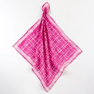 Bandana cuadrada de algodón suave de alta calidad, bandana de pelo multifuncional con bufanda impresa a mano personalizada, pañuelo barato para la cabeza - Product Image 4